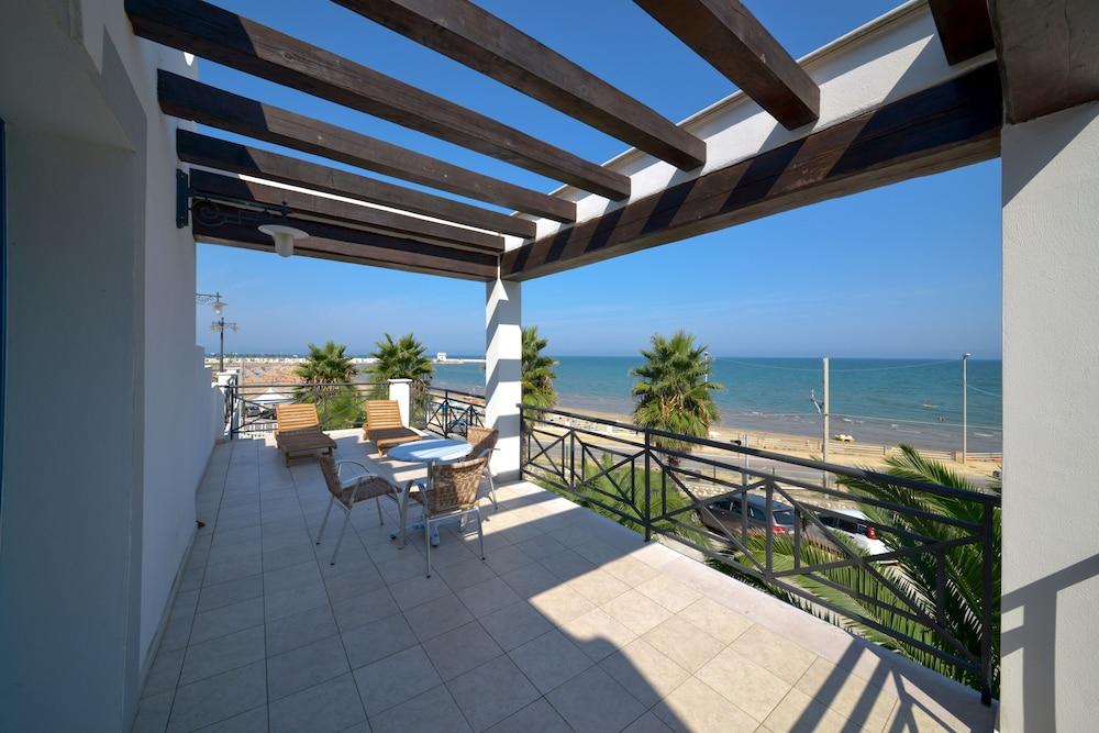 Hotel Riviera Rodi Garganico Esterno foto