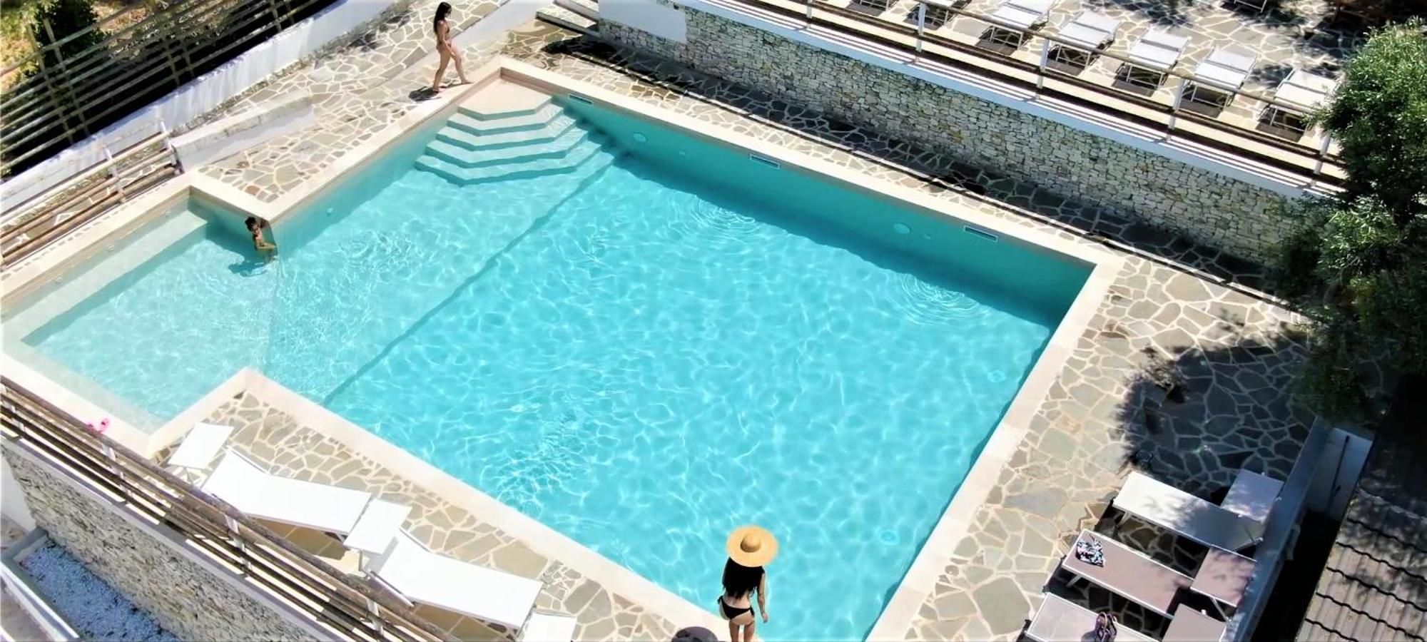Hotel Riviera Rodi Garganico Esterno foto