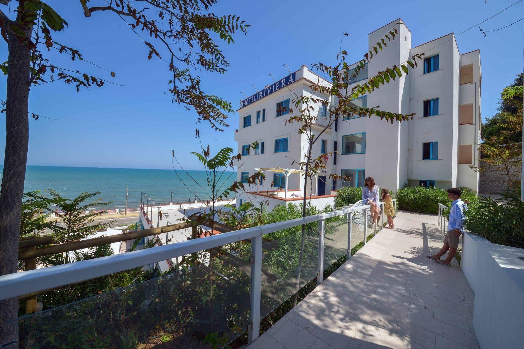 Hotel Riviera Rodi Garganico Esterno foto